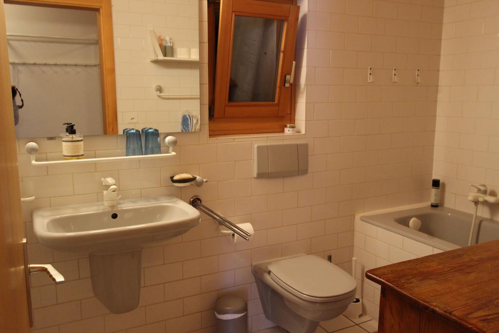 Ferienwohnung La Boutique Rossinière Exterior foto