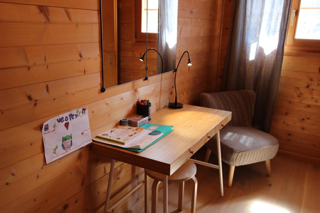 Ferienwohnung La Boutique Rossinière Exterior foto