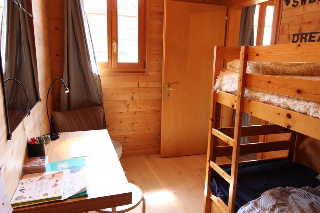 Ferienwohnung La Boutique Rossinière Exterior foto